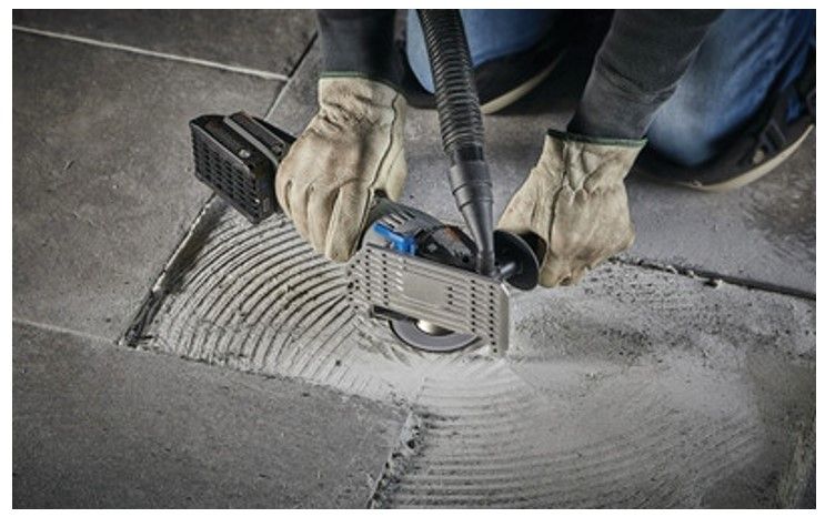 US410In-Use.jpg US410In-Use.jpg